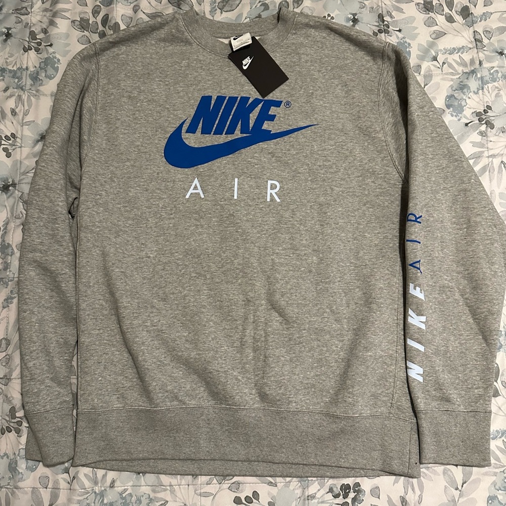 Nike crewneck